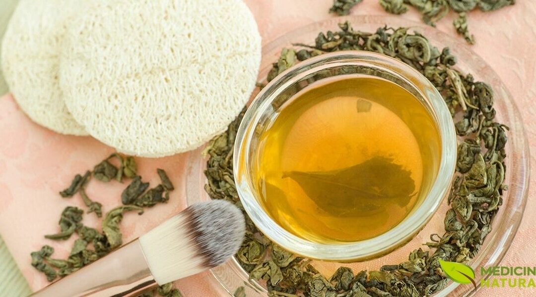 Chá Verde: O Segredo Natural Para Uma Pele Bonita e Saudável