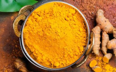 Curcumina e Câncer: Mecanismos e Evidências Científicas