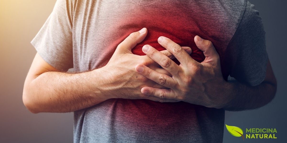 Cuidar da saúde cardíaca é fundamental para uma vida plena e ativa. A prevenção, através de hábitos saudáveis, é o melhor caminho para evitar complicações e garantir o bem-estar do coração, refletindo diretamente na qualidade de vida e na disposição para as atividades diárias, além de prevenir contra o aparecimento de distúrbios como a disfunção erétil.