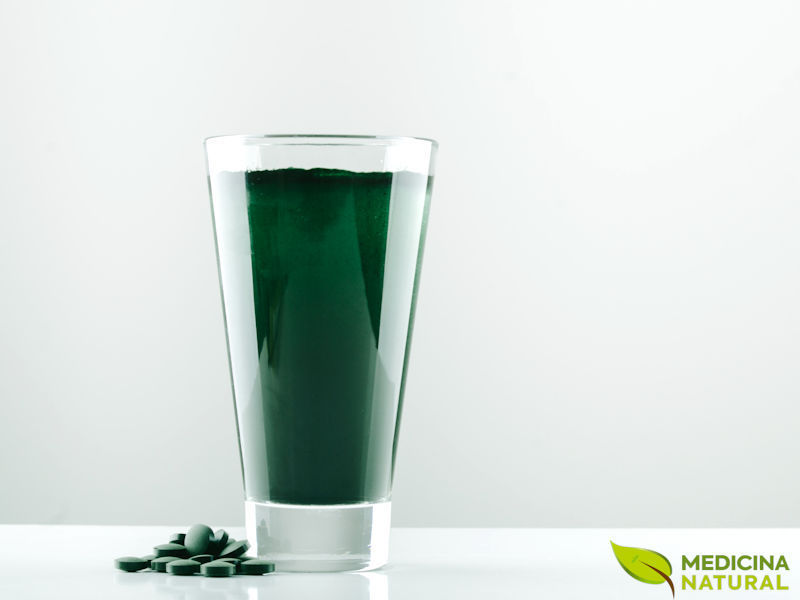 Suco de espirulina